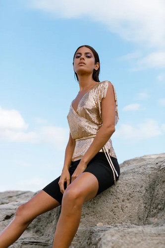 Isabel moore deia top gold - moore,